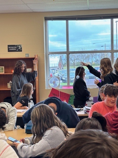 Jon Huddleston from MTSU Visits Community HS JAG Class