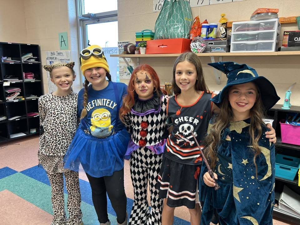 572158570_10234434650586545_7393241407751984990_n