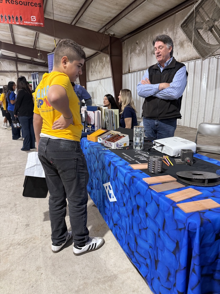 Student talking with a vendor