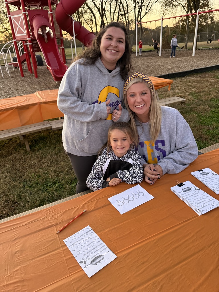 Pumpkins and Pages with Community Elementary School at Nash Family Creamery