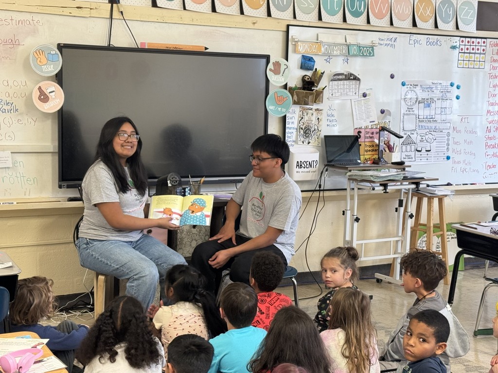 SCHS TAP II & FCCLA Students Participate in Bedford Be a Teacher Day at Southside Elementary