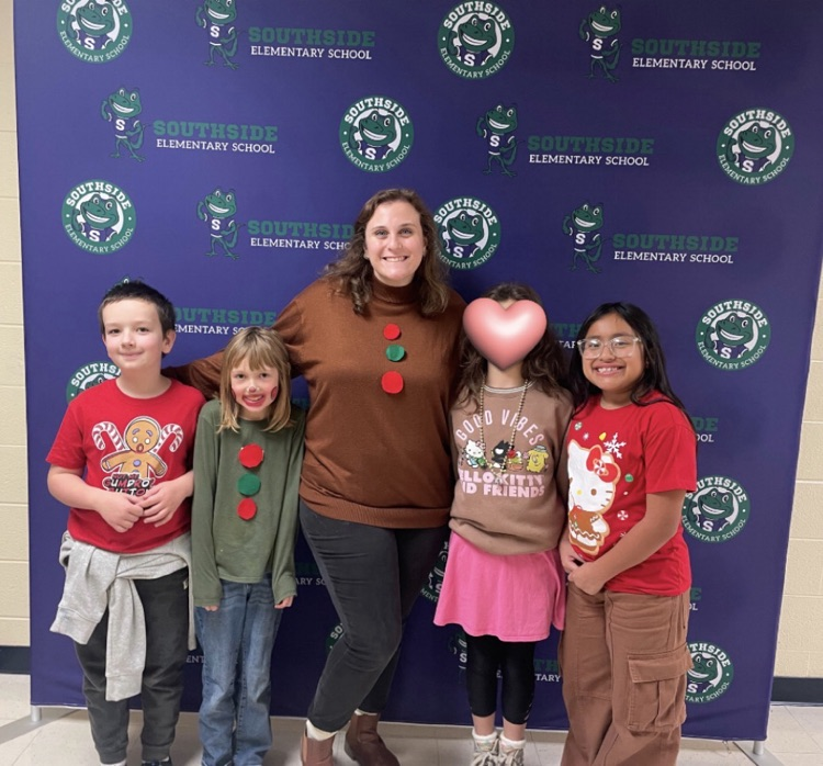 students dressed as gingerbread 