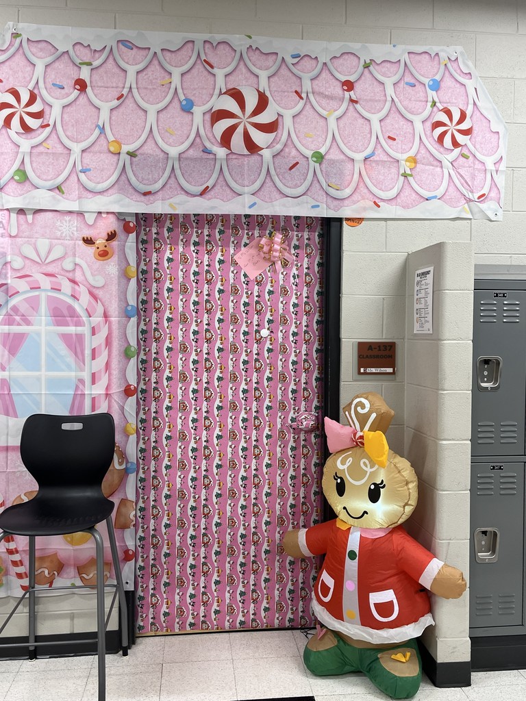 Cascade High School Holly Jolly Week 