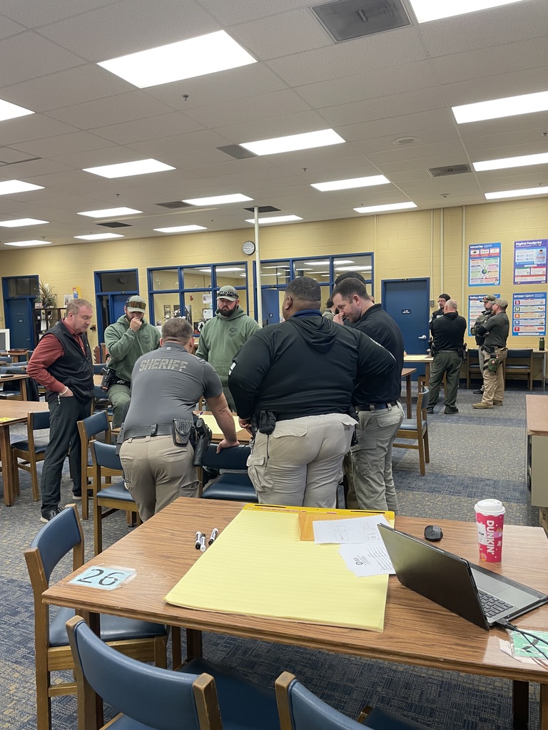 Bedford County Schools SRO Officers Come Together to Prepare for the March Emergency Preparedness Drill