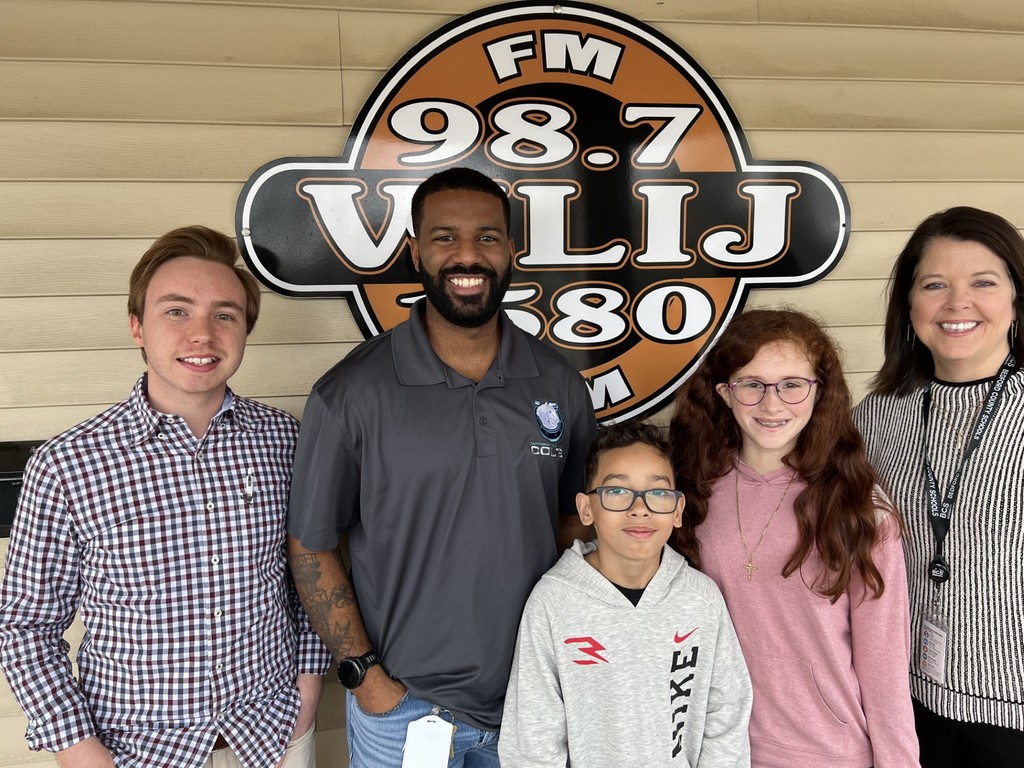 Cartwright Elementary School Students at WLIJ Discuss Pursuing STEAM Designation at Their School