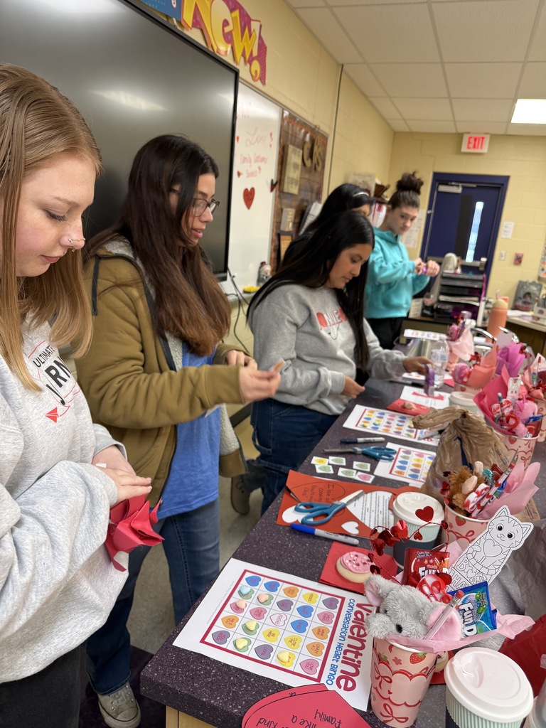 Community High School FCCLA Students Celebrate FCCLA Week Along with Valentine's Day