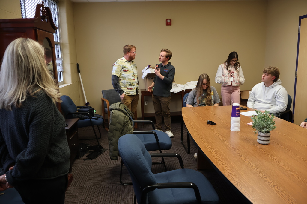 WLIJ-WZNG  interviews Community High School students as they prepare for the big ACT on March 17.