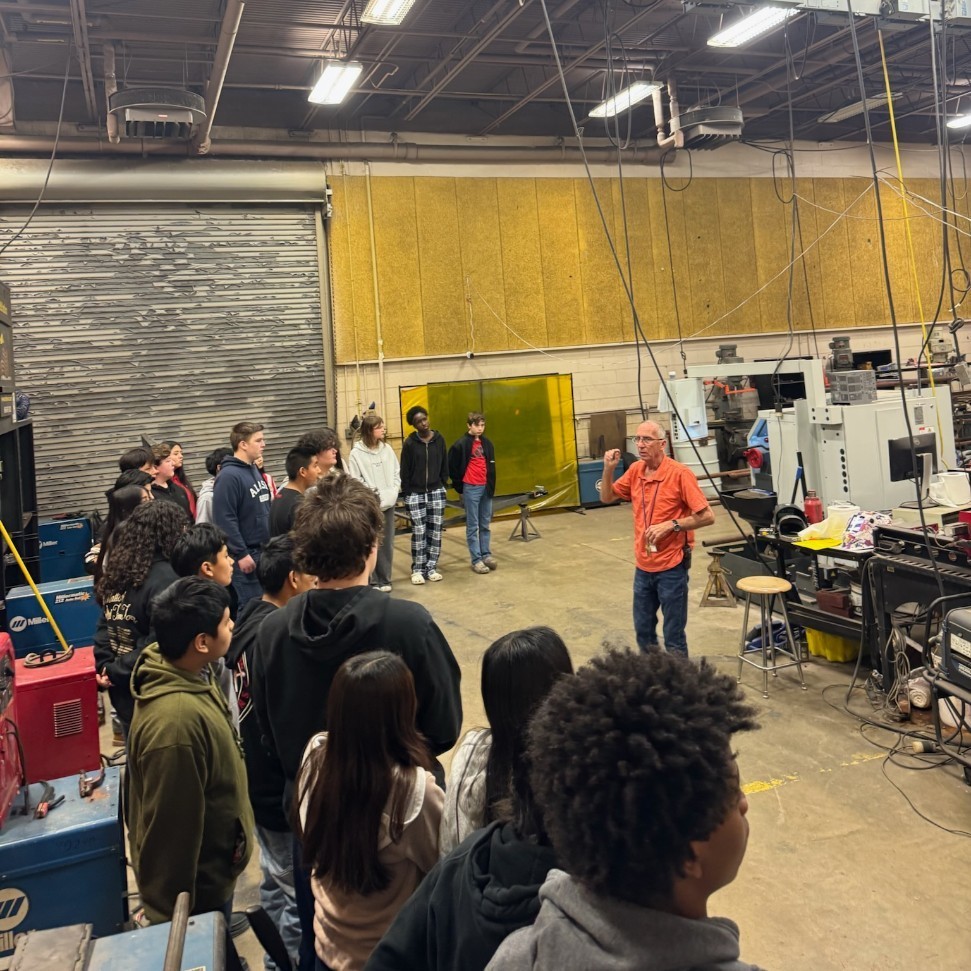 HMS Students on a recent trip with GearUp to the SCHS Annex