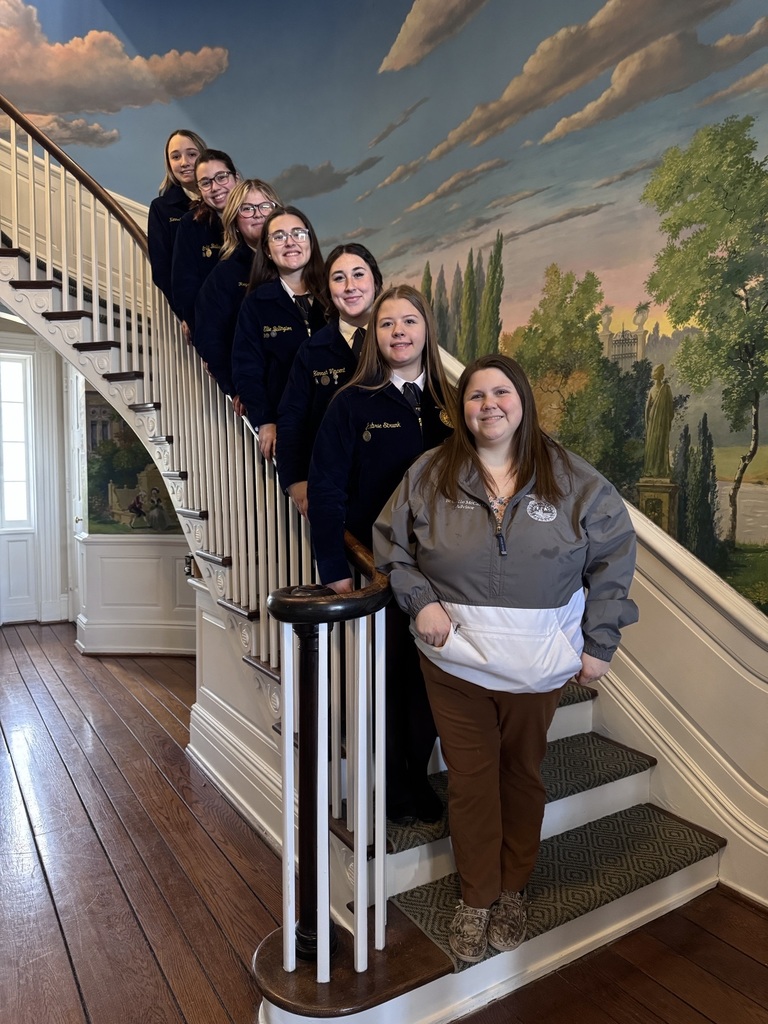 Community High School students pose for a picture at the Tennessee State Goodwill Tour.