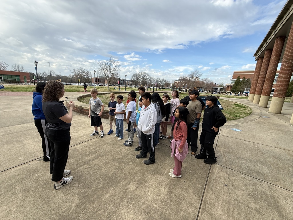 East Side Elementary School fifth graders tour MTSU.