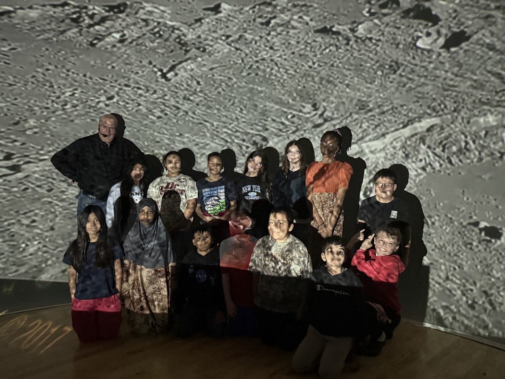 class in planetarium