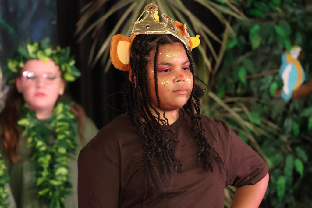 Cast member of Disney's The Jungle Book KIDS – Dual Language Edition play.