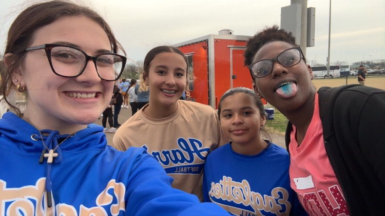 Coach Norris and her HMS softball Eagles