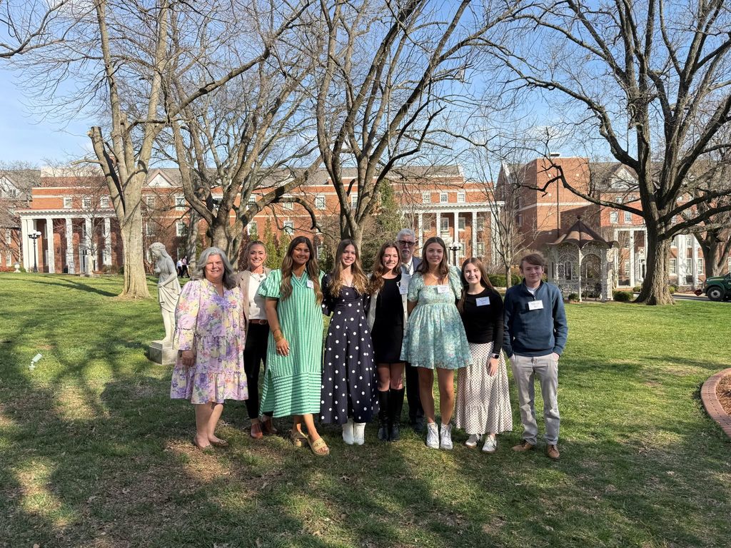 Group photo of Tennessee School Boards Association Student Congress on Policies in Education (SCOPE) students.