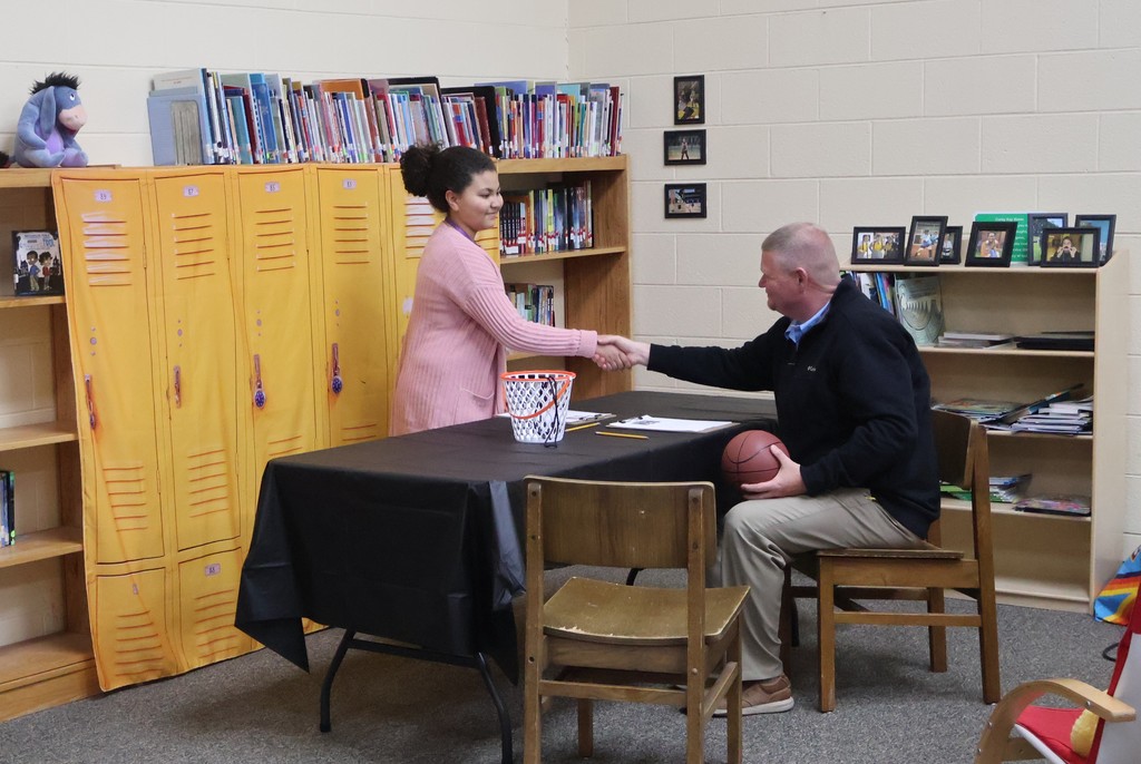 Student participating in the Amazing Shake competition at Southside Elementary School. 