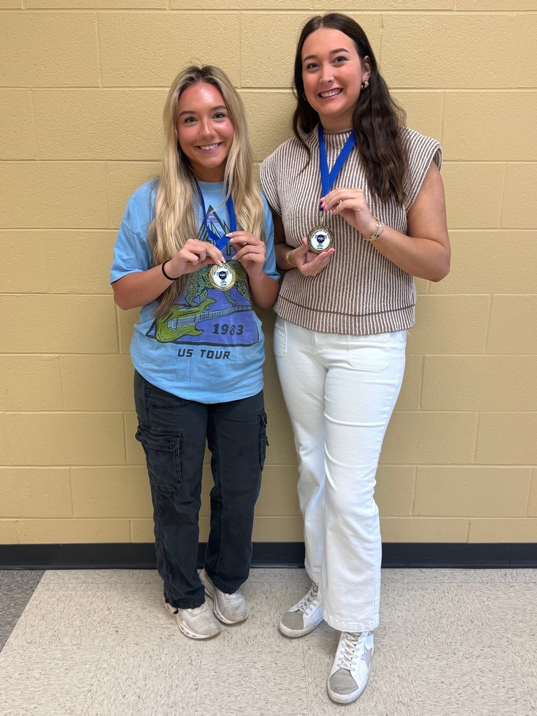 Two students are awarded with the TASC award.