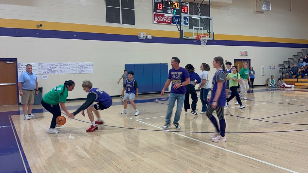 people playing basketball