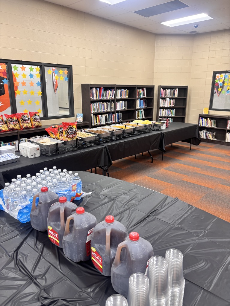 teachers eating