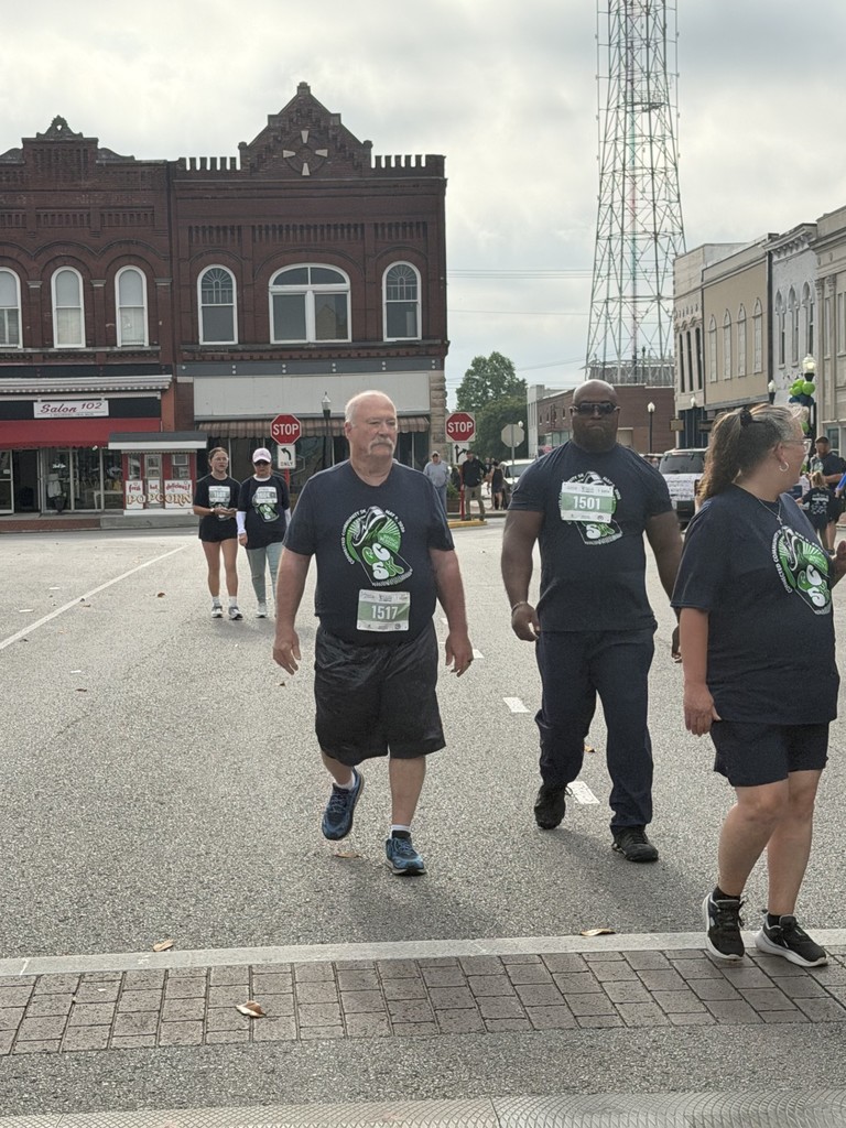 Finishing up the 1 mile walk