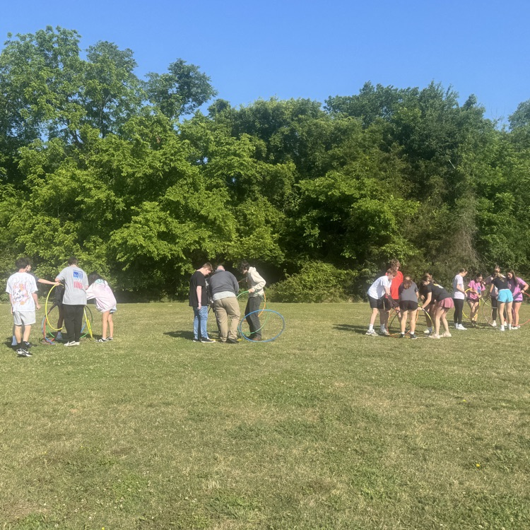 kids playing field games