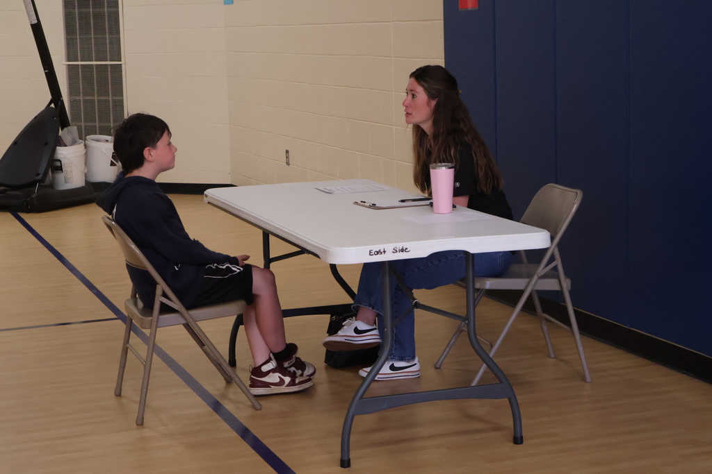A student is participating in a role in the Amazing Shake competition. 
