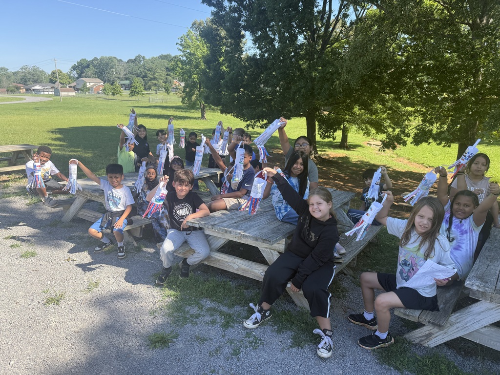 Summer Learning Camp at Eakin - Windsocks
