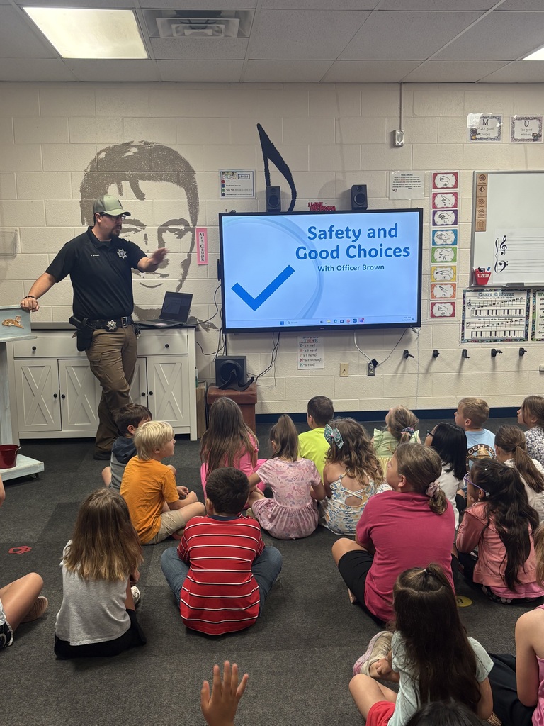 Summer Learning Camp at Thomas Magnet - Officers Visit