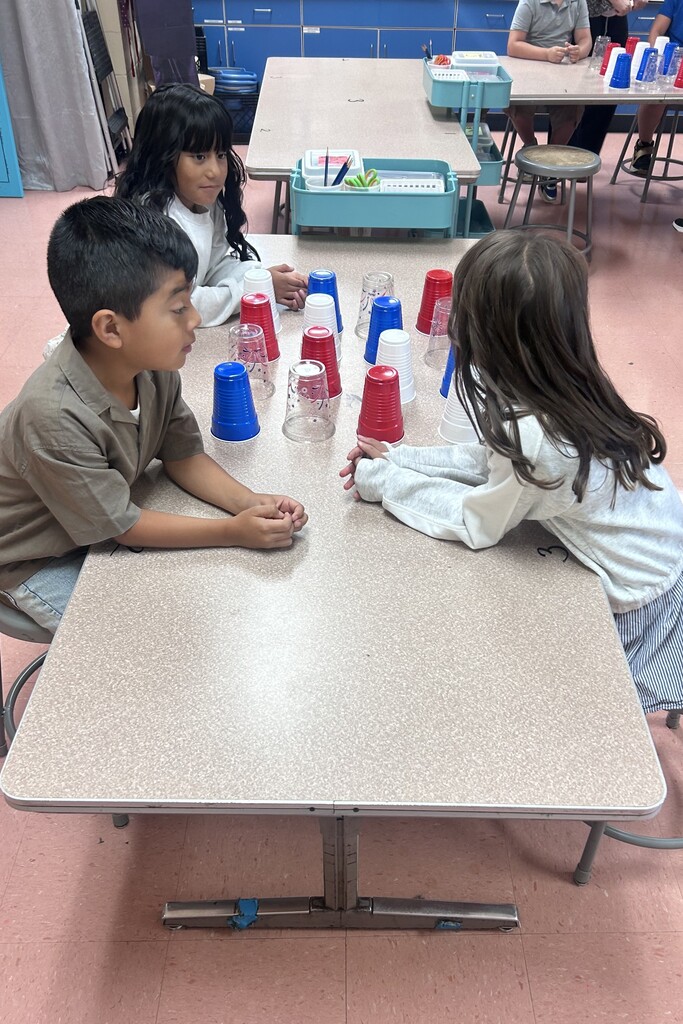 Creating CupTowers