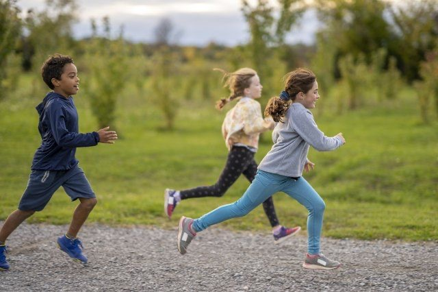 Children running