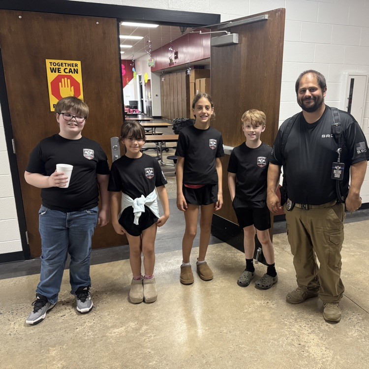 officer nappy and SROs students