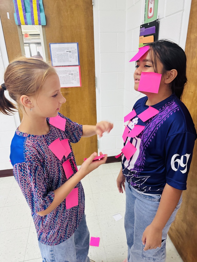Mrs. Ballinger's class had a good time doing a sticky note ice breaker!