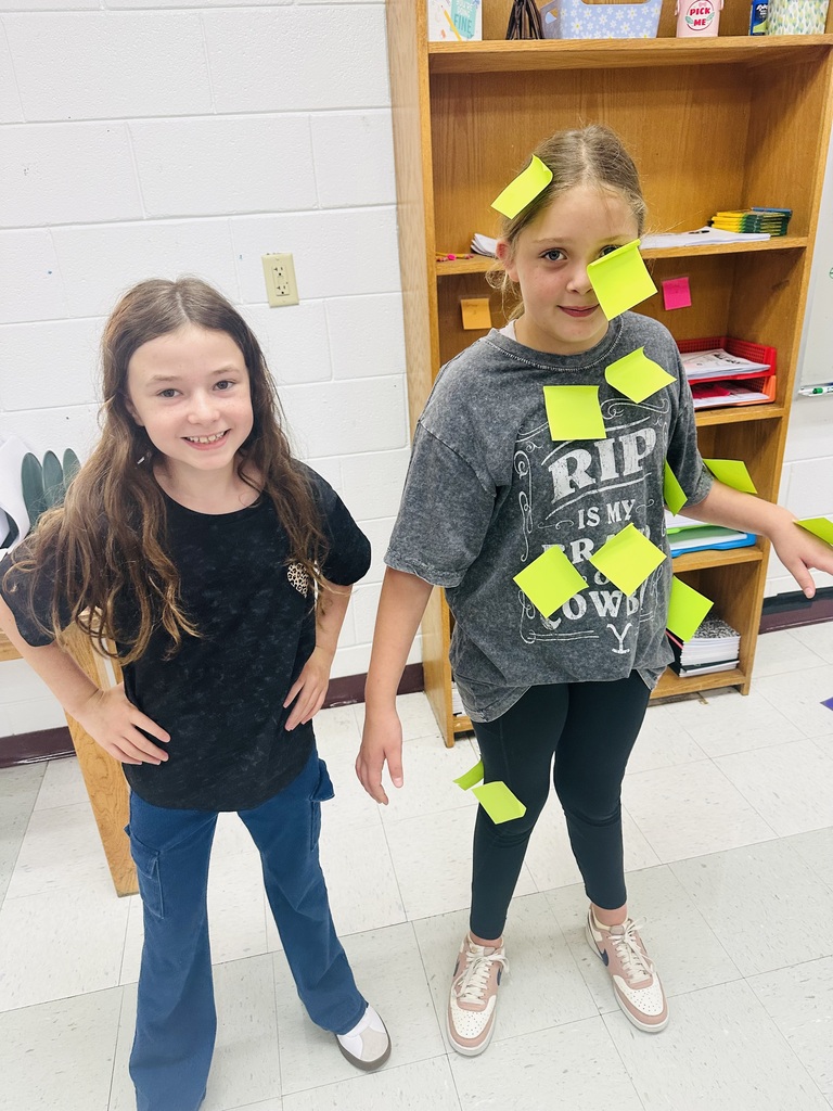 Mrs. Ballinger's class had a good time doing a sticky note ice breaker!