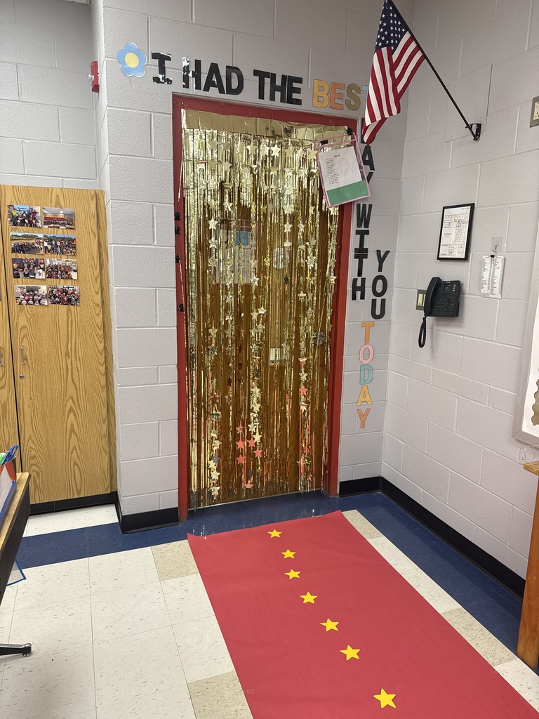 Miss. Fearday's 2nd grade class!