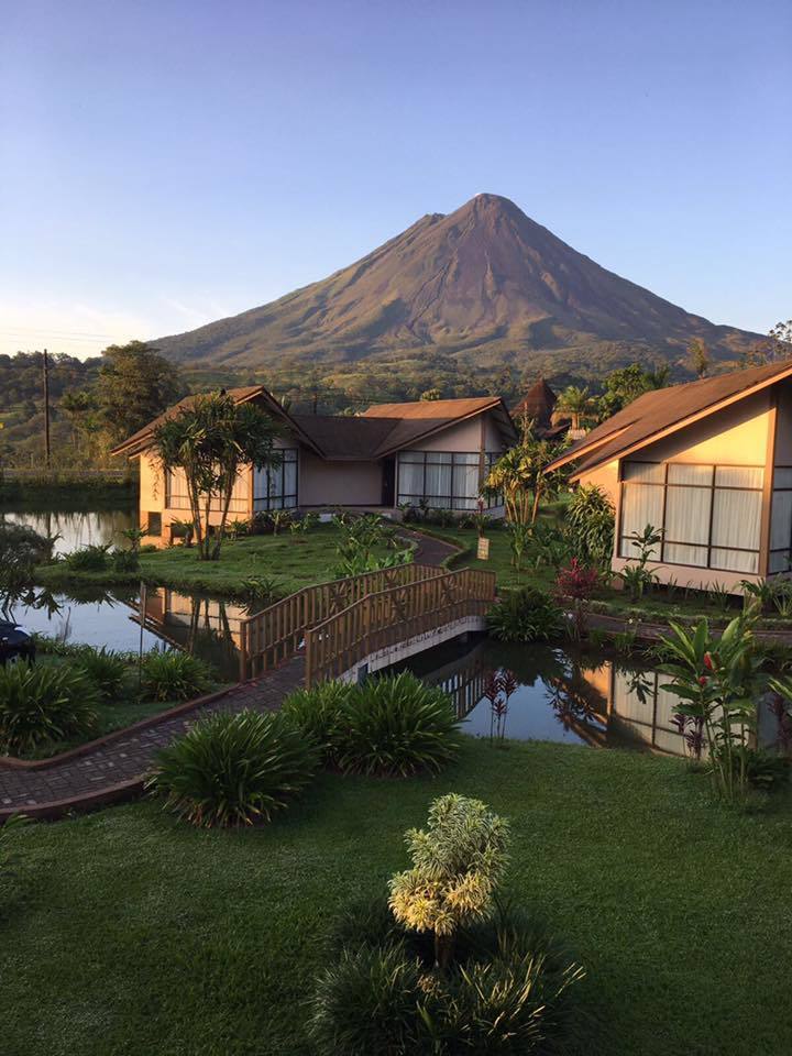 Costa Rica Villa and Volcano