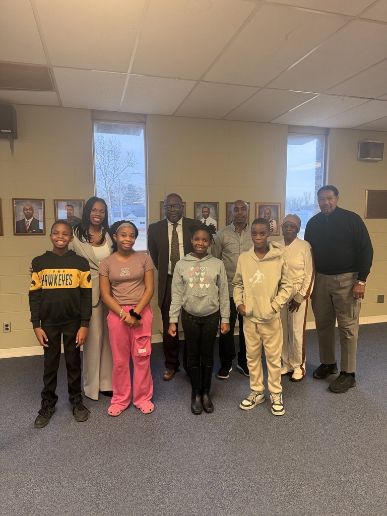 Board of Education, Superintendent and Beecher Students who participated in Intercession 