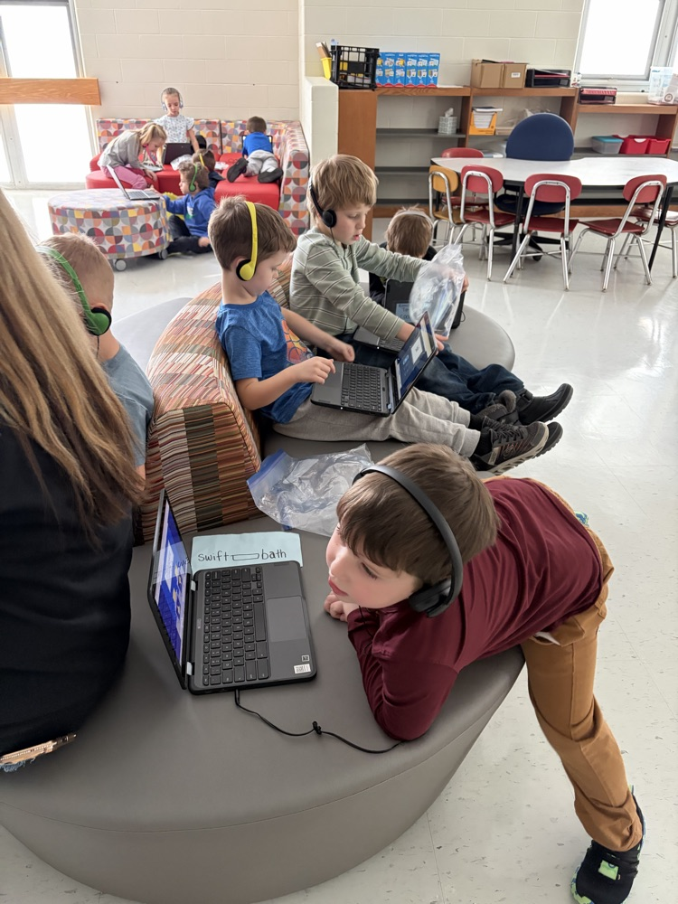 Kindergarten students in Mrs. Walker’s class enjoyed the comfortable seats in the library today during computers! 