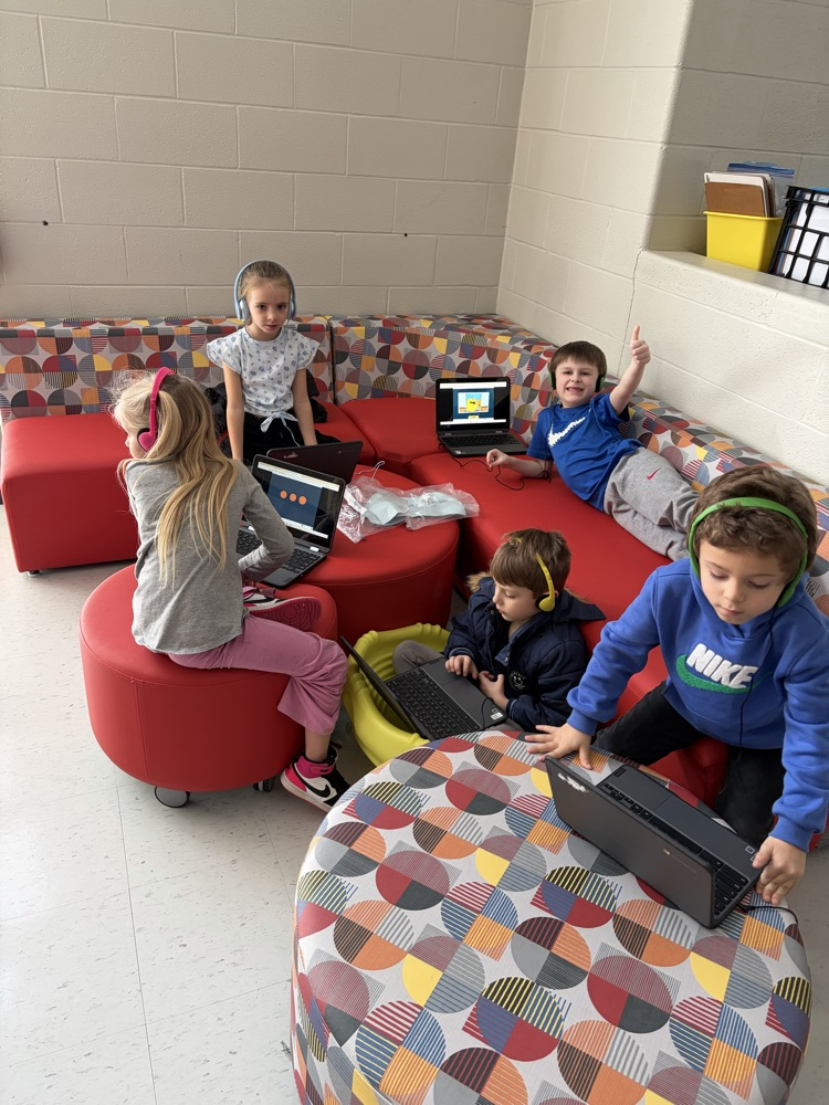 Kindergarten students in Mrs. Walker’s class enjoyed the comfortable seats in the library today during computers! 