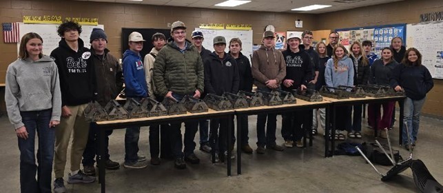 Left to Right: Kate Blair, Johnny Estrada, Roenn Ruzicka, Kyle Hendrickson, Nathen Hudson, Mason Nehl, Makien Browning, Garet Huston, Gabriel Schaefer, Tucker Hughes, Jory Olson, Silas Carson, Aolani Stone, Abbey Clendening, Alexa Stone, Mike Koskey, Alexis Jewett, Meghan Jordan, Carmen Beguin