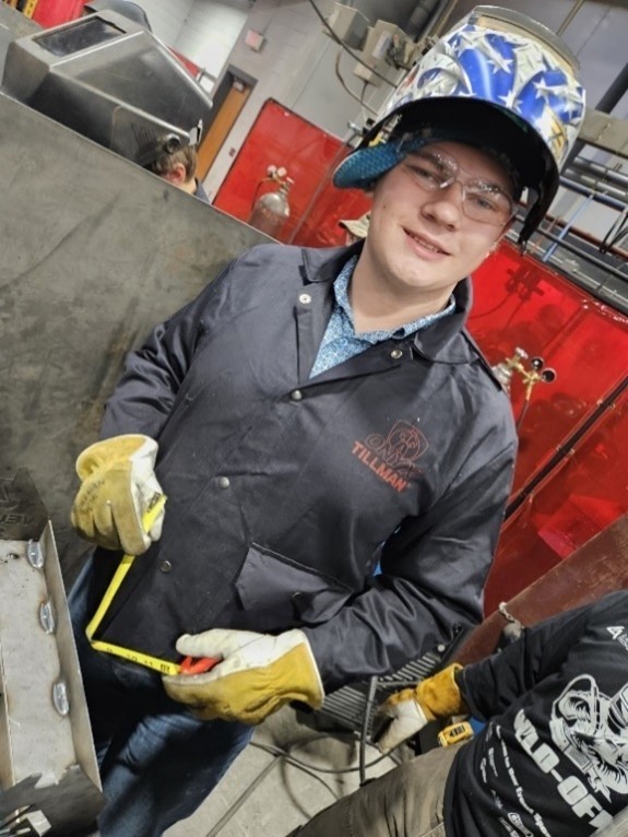 Mason Nehl got 11th position out of 73 students in the advanced division. 