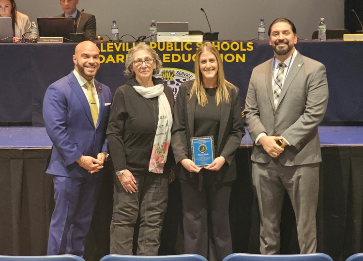 Recognition of Staff and Community Member of the month