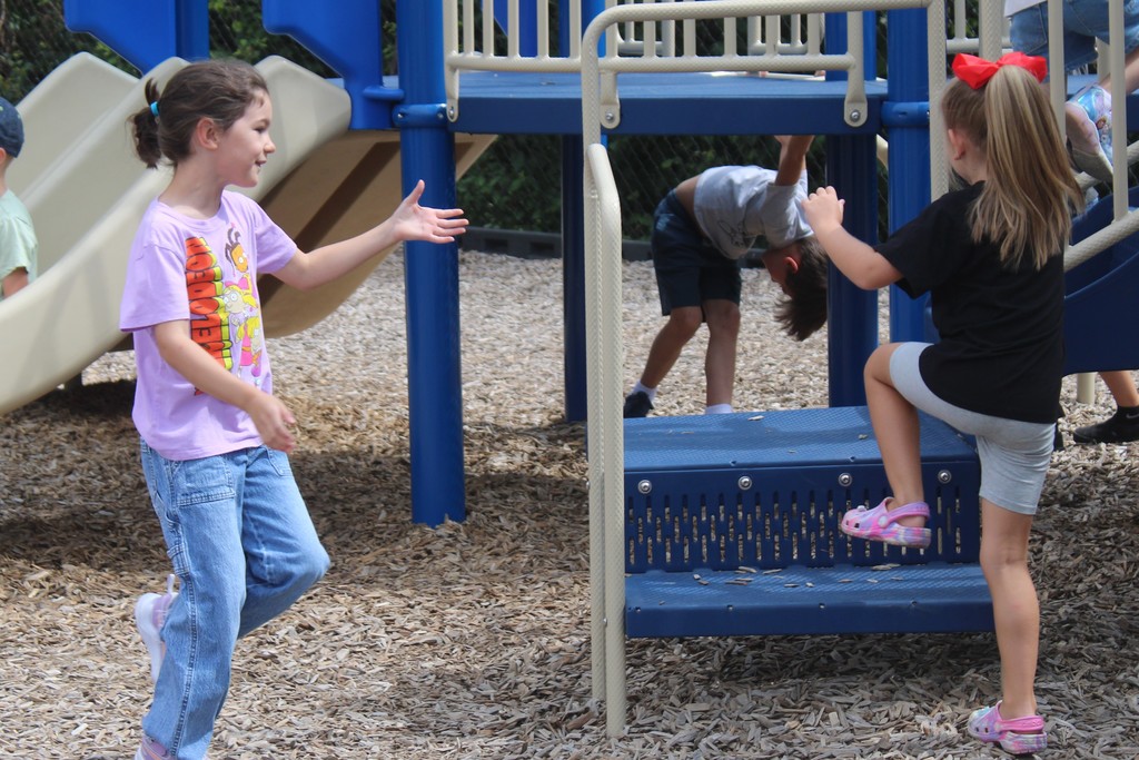 recess 