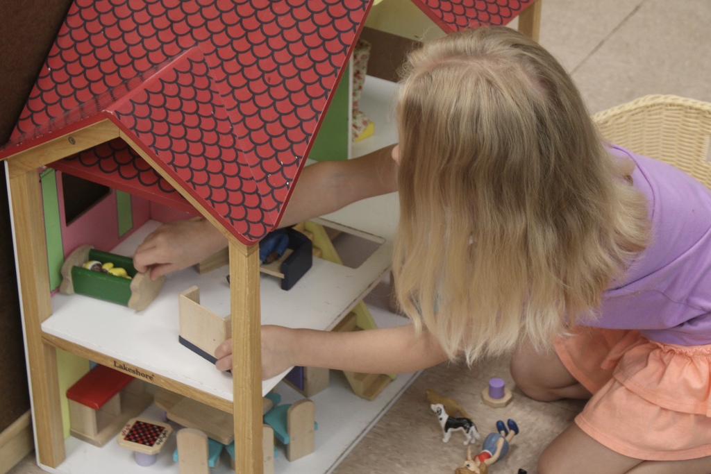 Cradle School