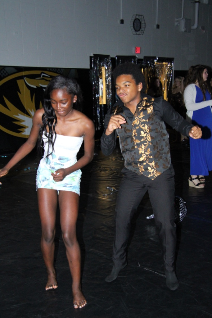 HOCO4