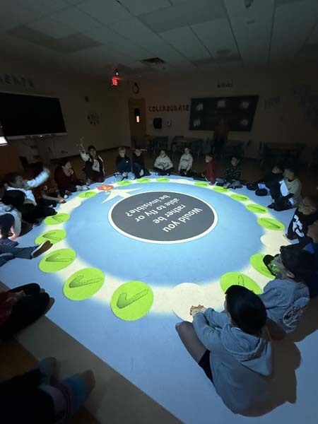 Students at the Star Lab