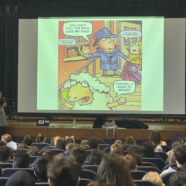 students watching screen about reading 