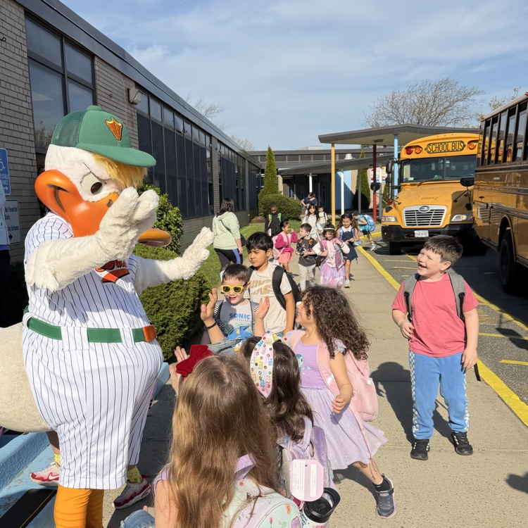 quackerjack high fives 