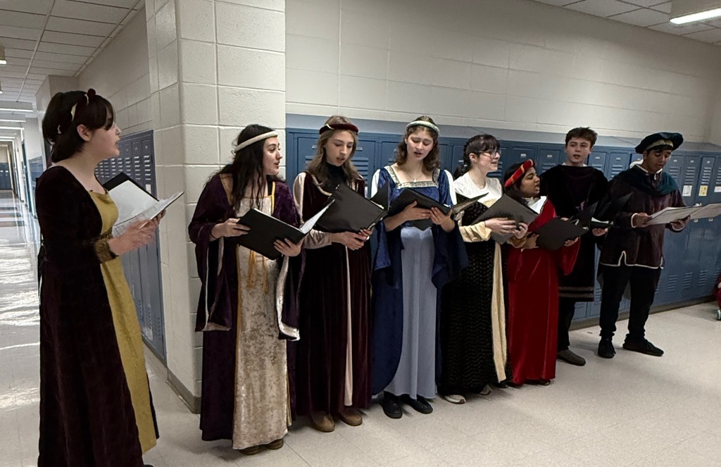 Madrigal Singers at the CUE