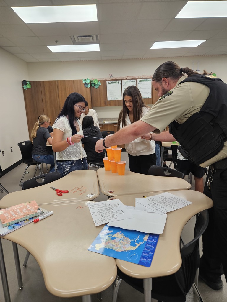 Deputy Evans and 8th grade