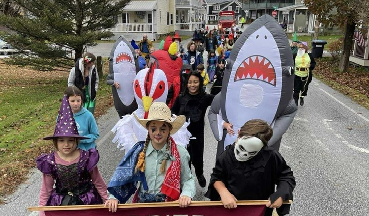 Parade Banner