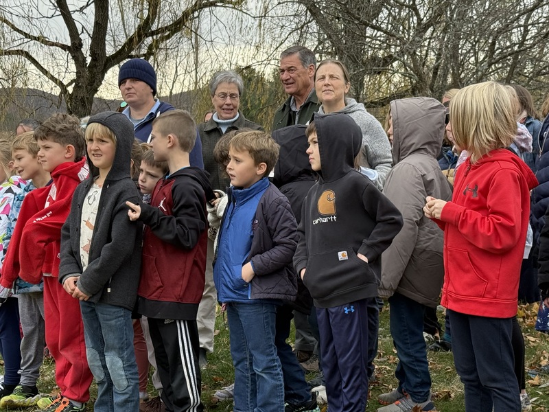 students at ceremony